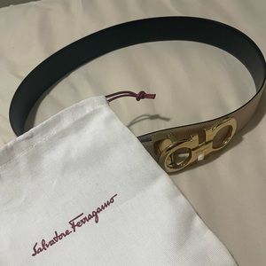 Salvatore Ferragamo Reversible Classic Gancini Leather Belt